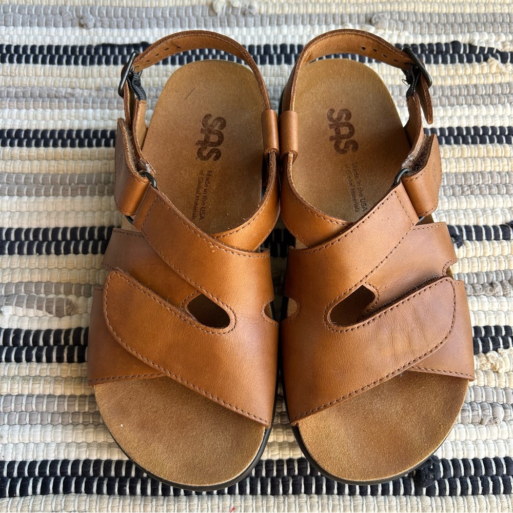 SAS Women's Tan Leather Adjustable Strap Sandals
